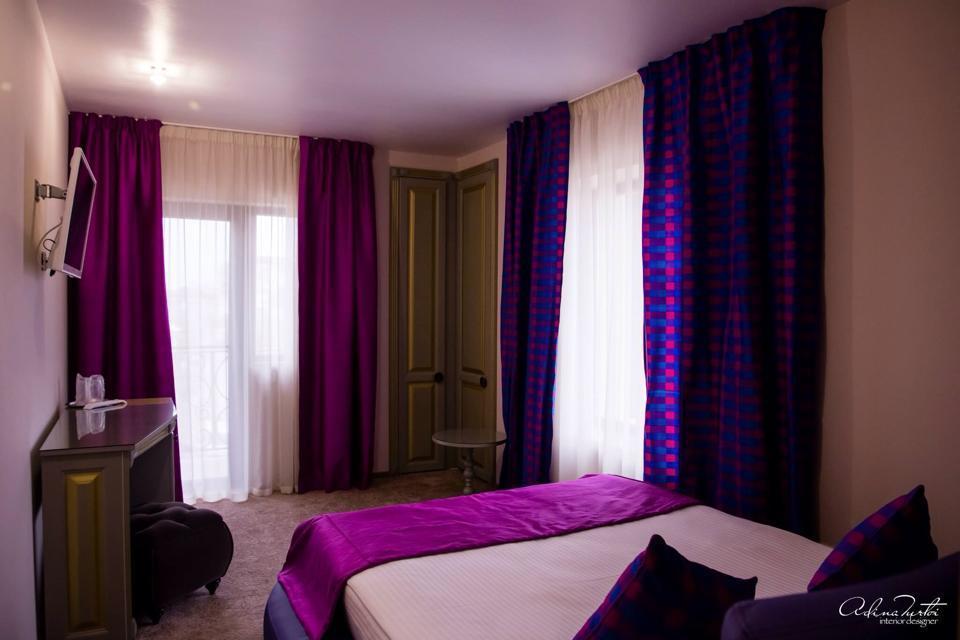 Hotel Goya Collection Târgu Jiu Exterior foto