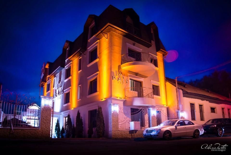 Hotel Goya Collection Târgu Jiu Habitación foto